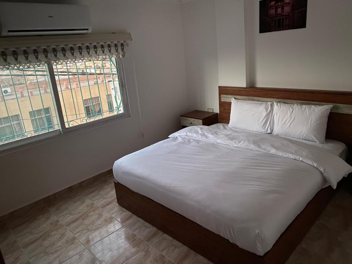 וואדי מוסא Petra Family Hotel מראה חיצוני תמונה